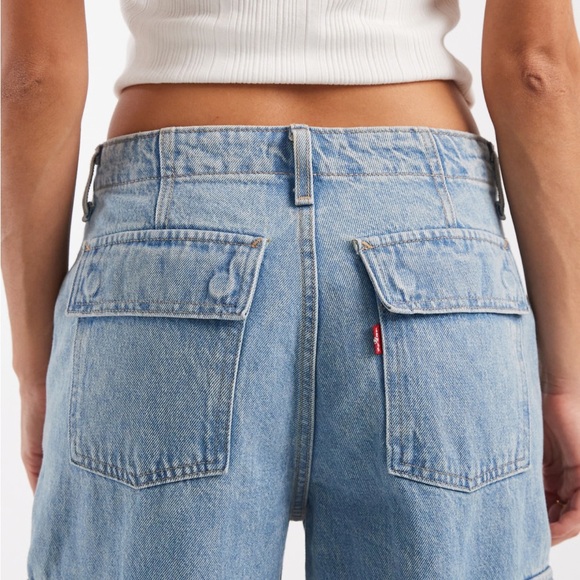 Levi’s 94 Baggy Cargo Jeans | Light Wash Denim | Wide Leg | Size 32 - Picture 8 of 8